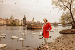 Фотосессия в Праге. Проведение качественной фотосессии для туристов по достопримечательностям. Фото-прогулка №2. Цена указана.