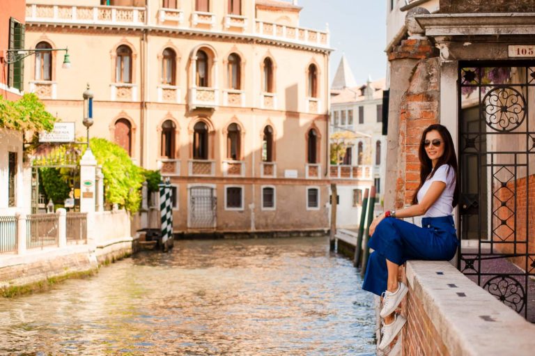 Фотоуслуги в Венеции. Проведение фотосессии для туристов по самым интересным местам. Фото-маршрут №3. Цена указана.